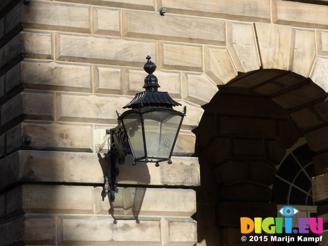 FZ024094 Lantern on Town Hall, Liverpool